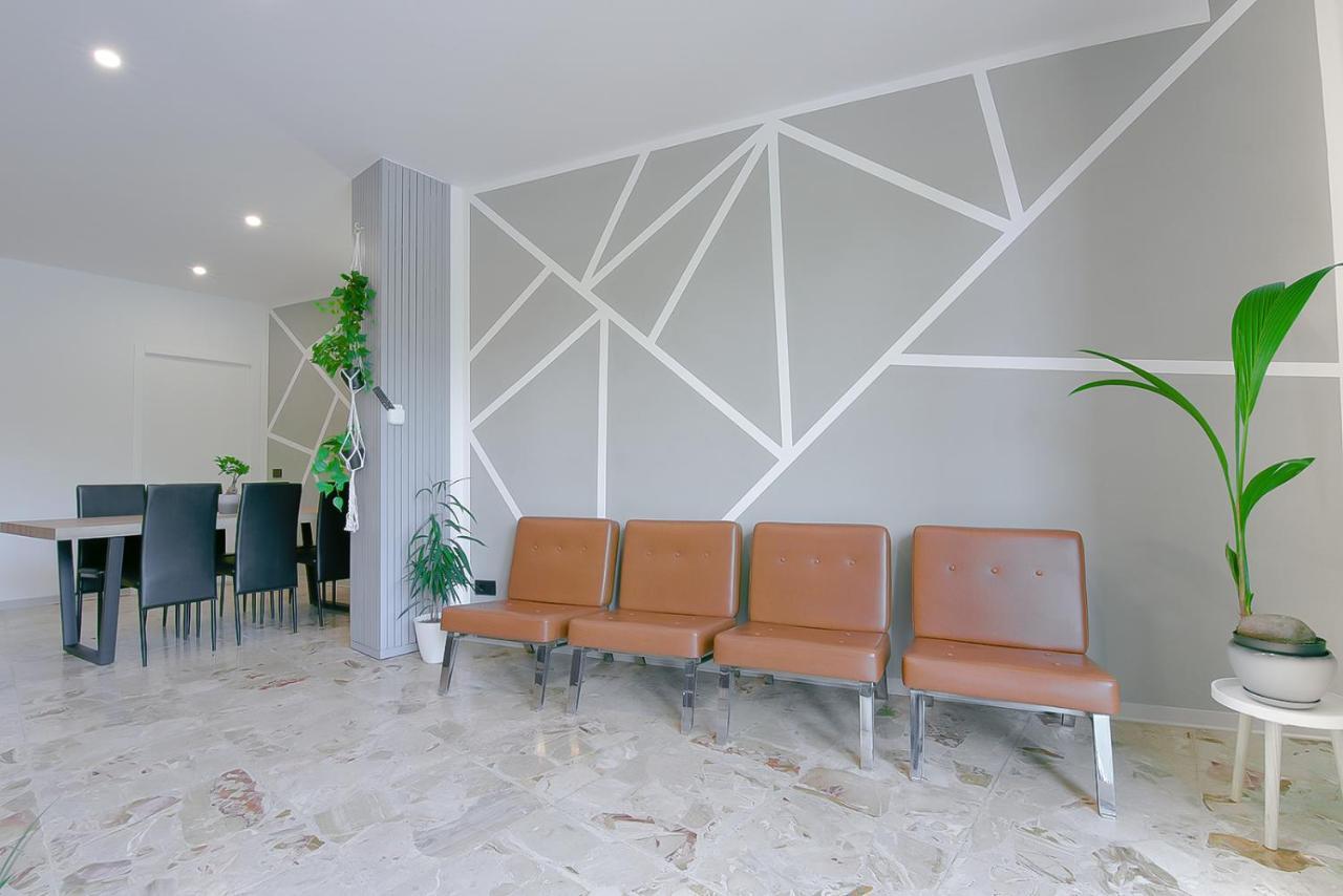 Alle Porte Del Centro - Guest House - Reggio Emilia - Ingresso Centro Storico - Parcheggio Gratuito Εξωτερικό φωτογραφία